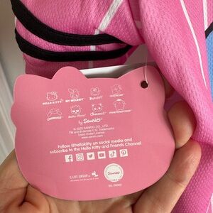 Hello Kitty Pink & black jersey so soft